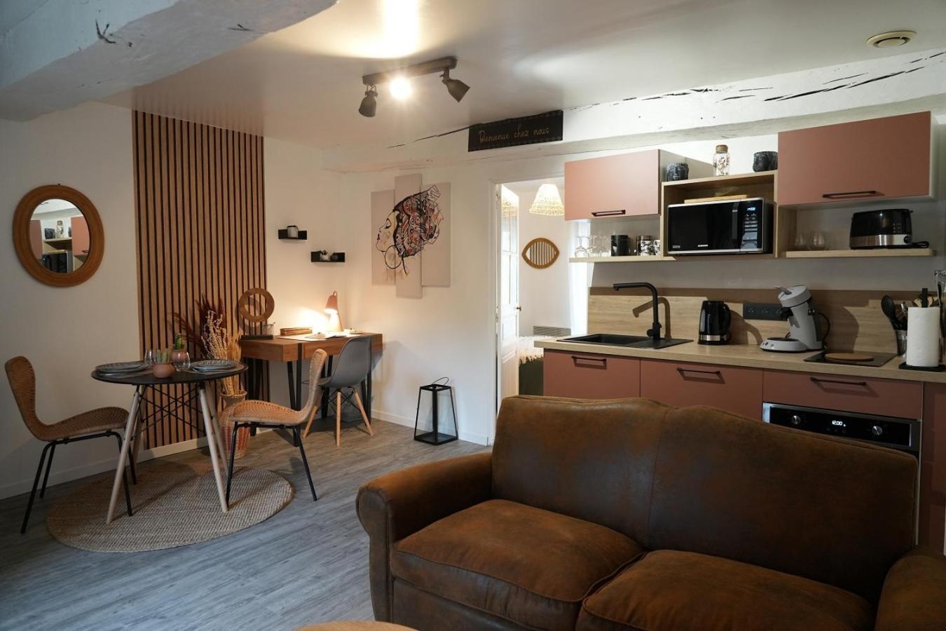 Le Joli'Mans, Appartement Refait A Neuf, Entierement Equipe, Pour 2 Personnes, Proche Quartier Historique Et Centre Le Mans Esterno foto